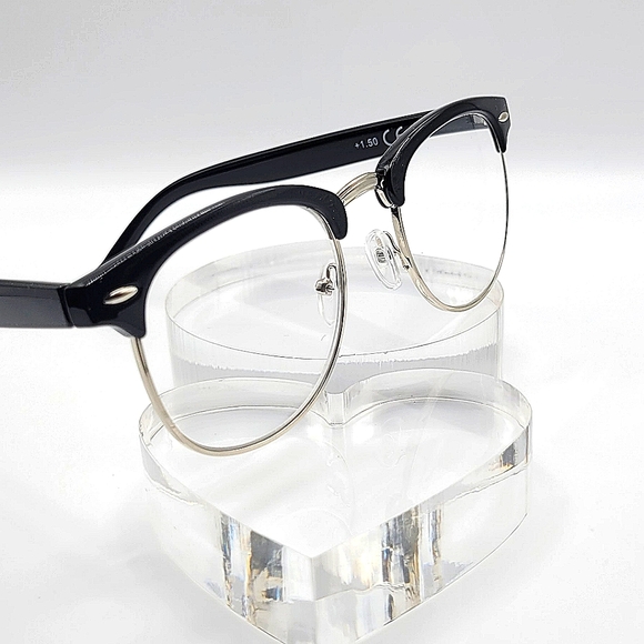 Kevin - Picture 3 of 4